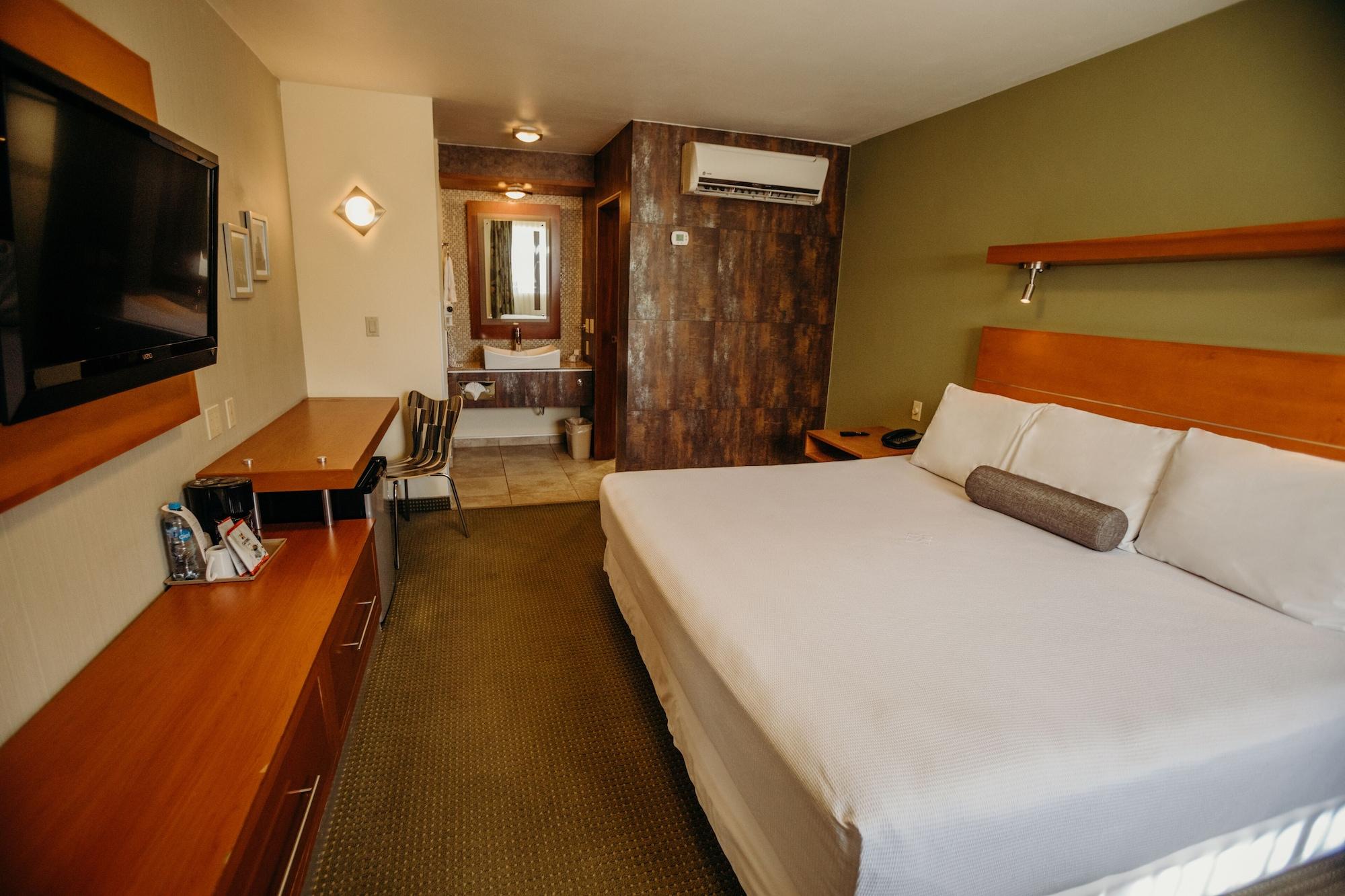 Hotel Calafia Mexicali Eksteriør billede