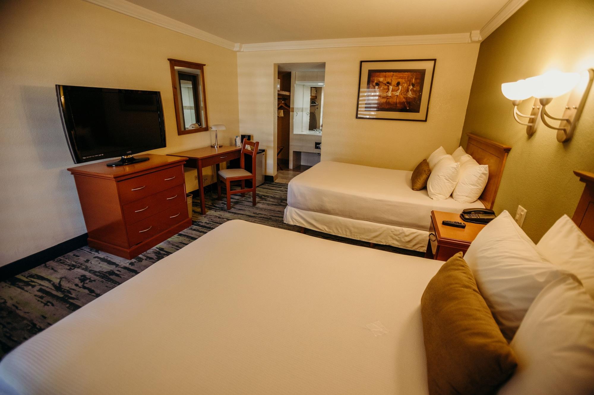 Hotel Calafia Mexicali Eksteriør billede