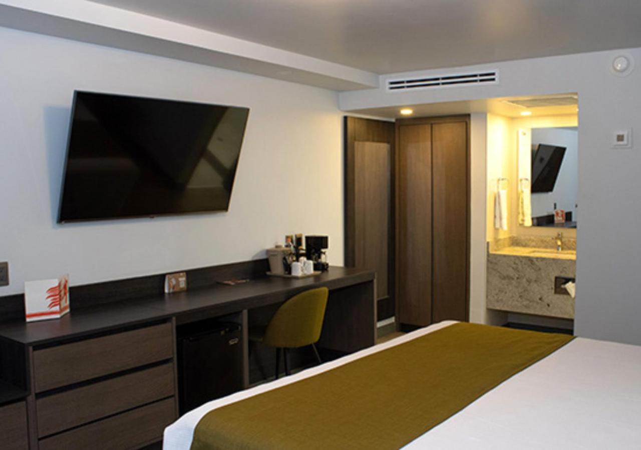 Hotel Calafia Mexicali Eksteriør billede